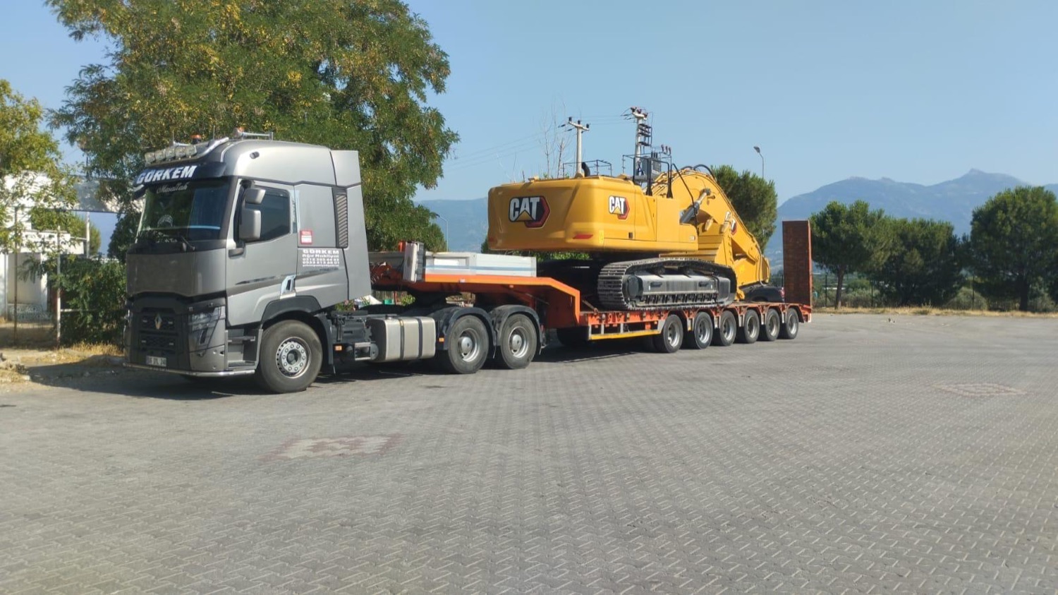 Lowbed Taşımacılığı